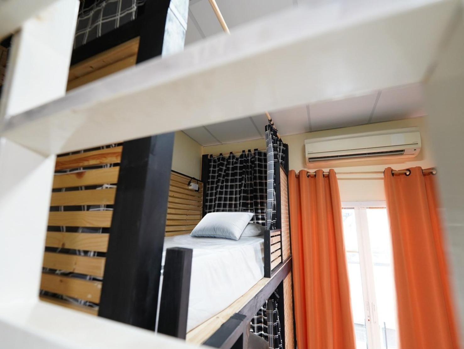 Albergue Ez Sleep @ Ratchada 19 Bangkok Exterior foto