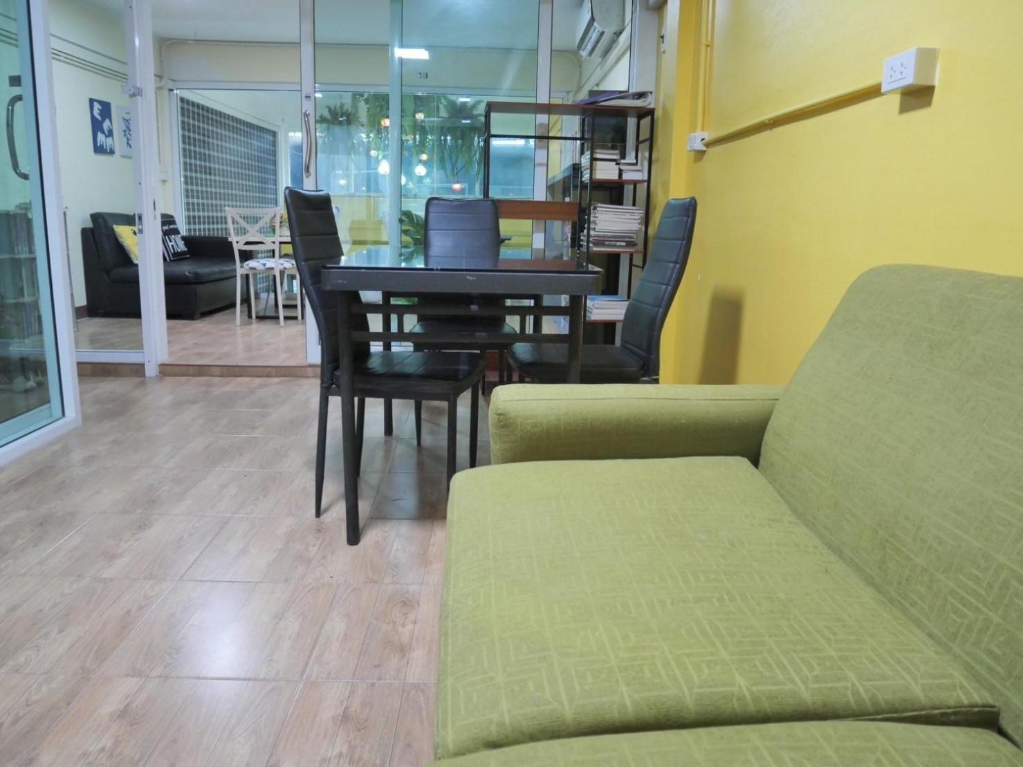 Albergue Ez Sleep @ Ratchada 19 Bangkok Exterior foto