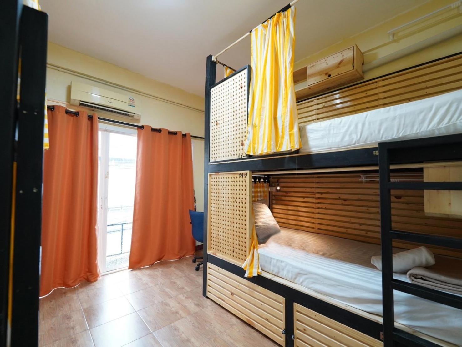 Albergue Ez Sleep @ Ratchada 19 Bangkok Exterior foto